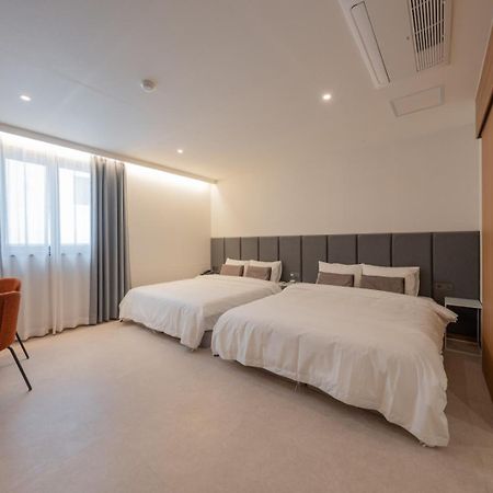 H-Avenue Hotel Munhyeon Busan Exteriör bild