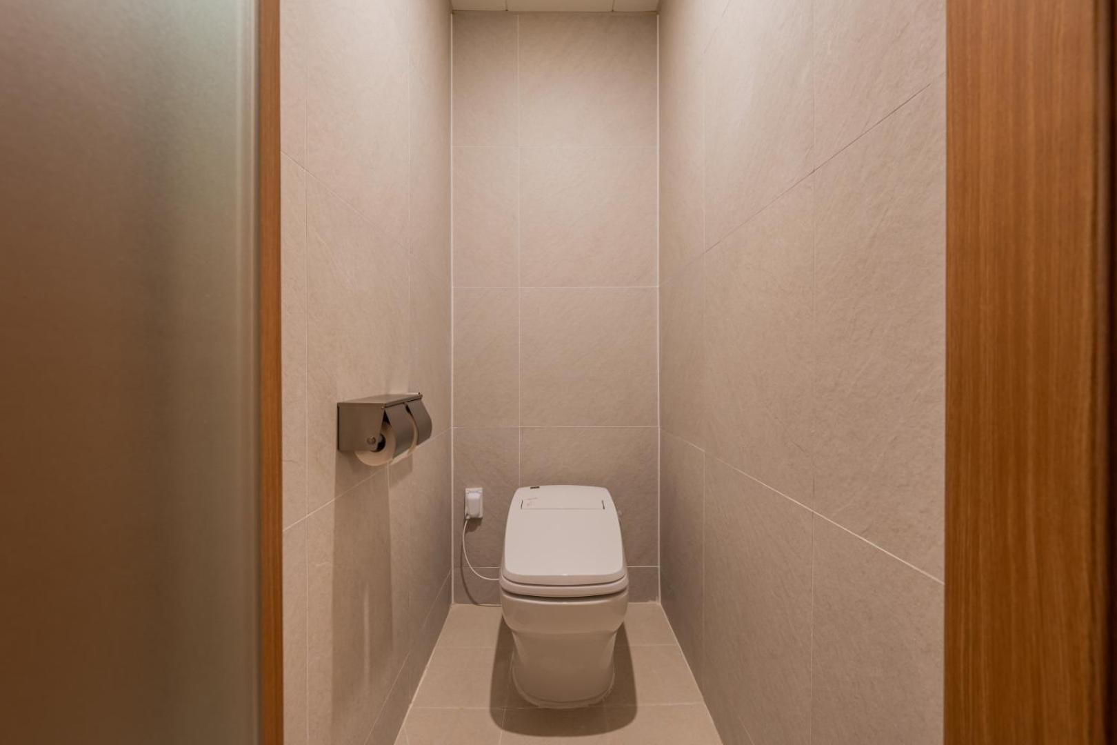 H-Avenue Hotel Munhyeon Busan Exteriör bild
